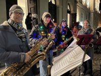 Festlicher Start in die Adventzeit: BORG Krems begleitet Adventkalender-Eröffnung